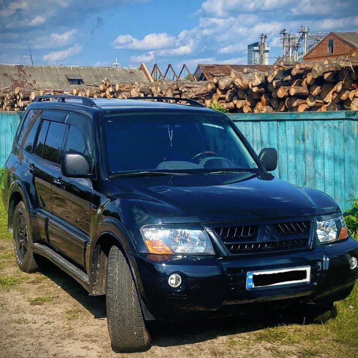Mitsubishi Pajero Wagon