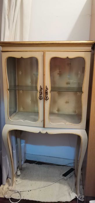 Conjunto de 7 peças de mobiliário antigo