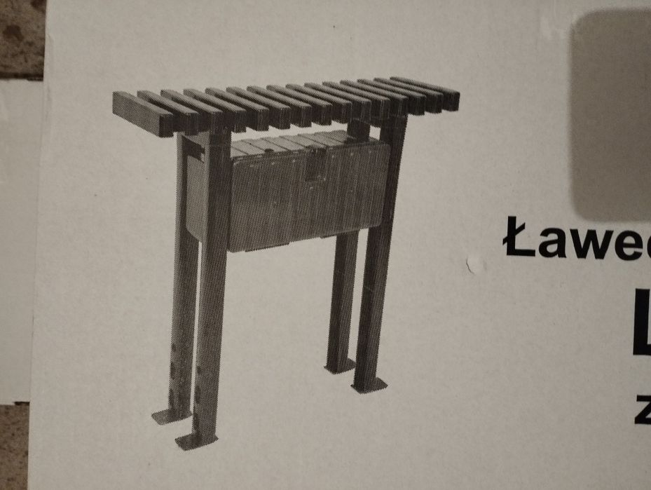 Ławka Laura refleksyjna ze skrzynią ławeczka  cmentarna