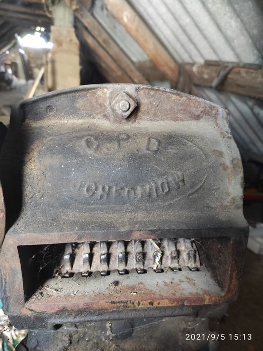 Січкарня ручна продам.