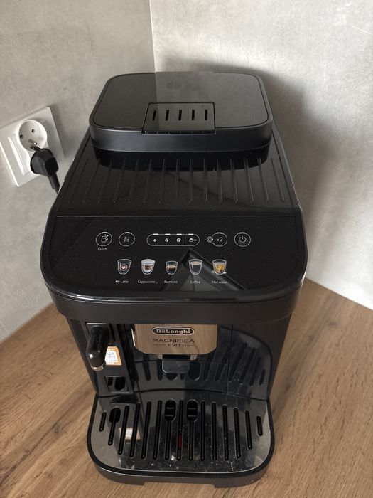Expres delonghi Magnifica Evo
