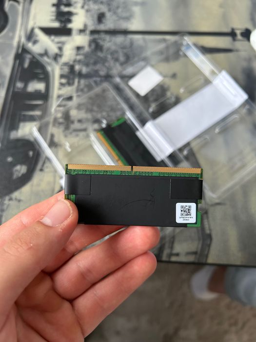 2×8ГБ DDR5-5600 SO-DIMM Hynix