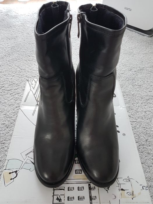 Buty skórzane w r.39 jak nowe