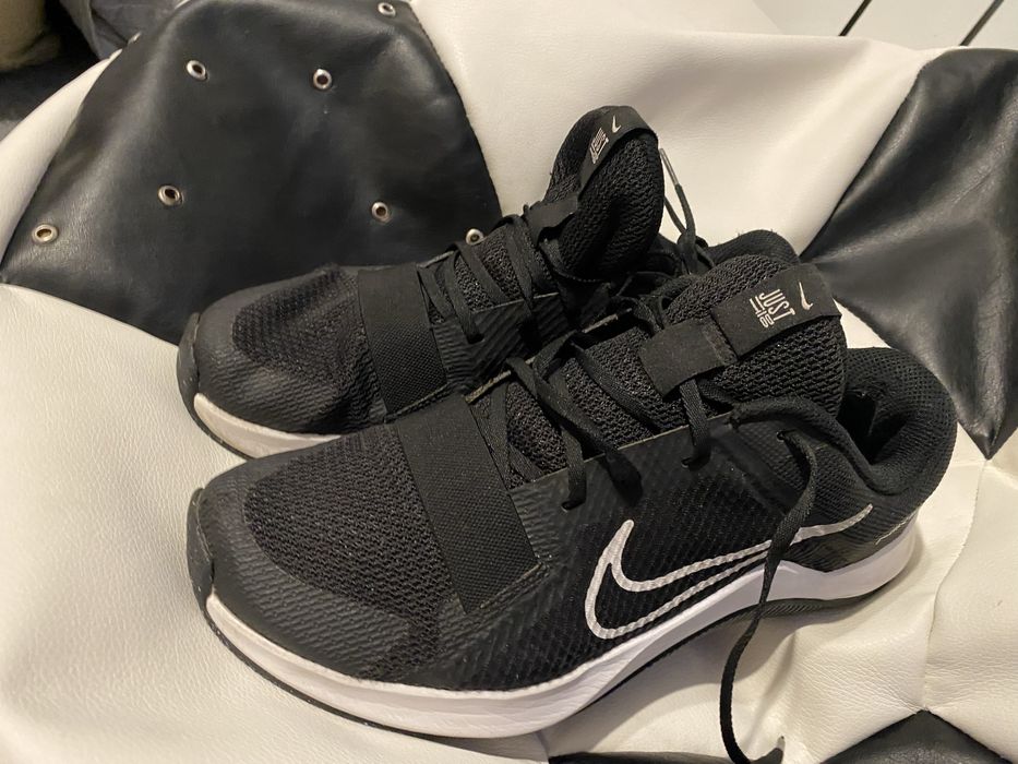 Короссовки NIKE  41 р.