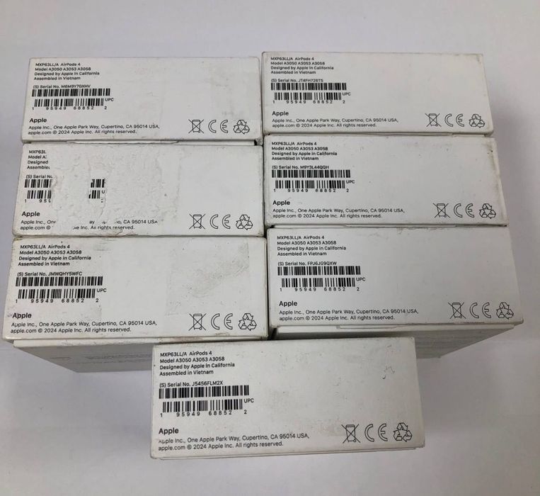 Навушники Air Pods 4