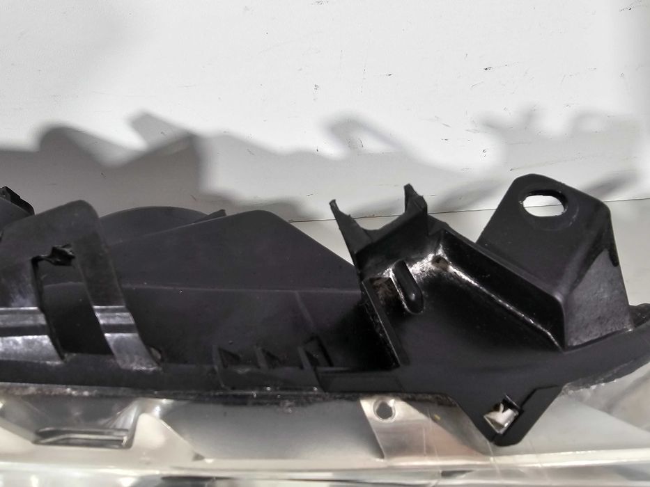 Peugeot 307 Lift FL Lampy Przód Przednie Komplet Lewa + Prawa Europa