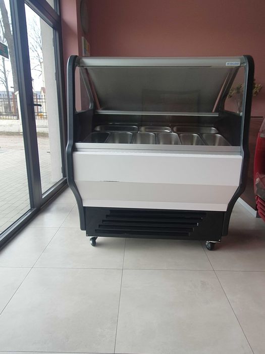 Witryna do lodów,  konserwator, igloo wojtek 9 kuwet. Super stan