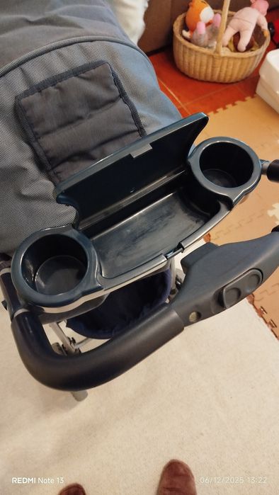 Carrinho de bebé \ criança435348967712378882