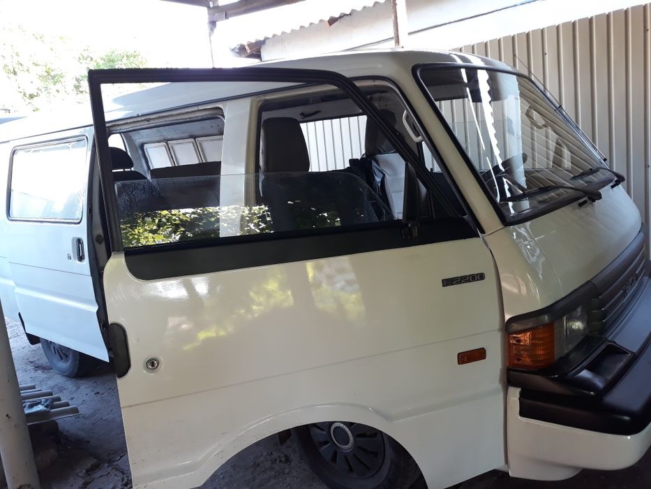 Продам авто МАЗДА Е2200