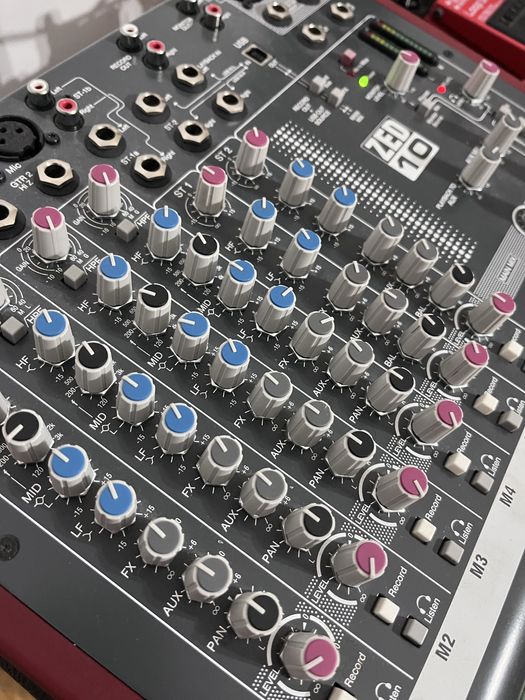 Allen & Heath Zed 10