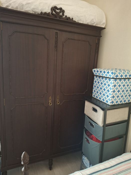 Mobília de quarto antiga