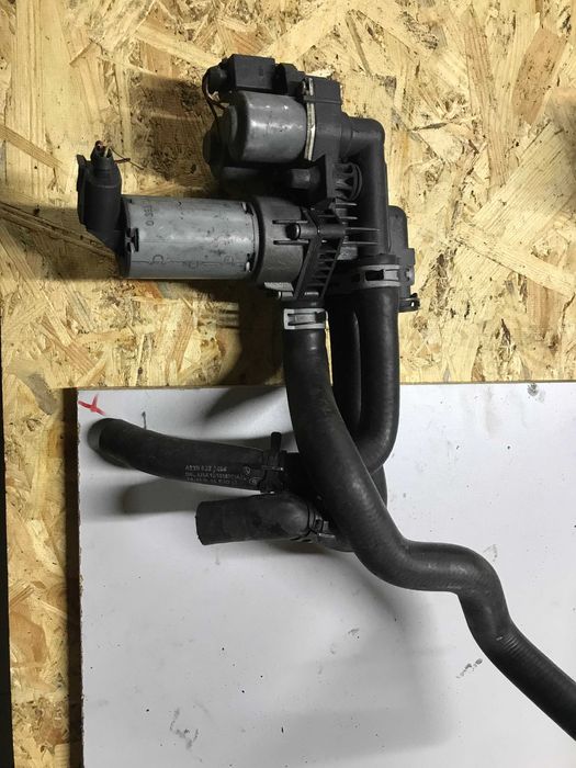 Клапан кран помпа насос модуль пічки Mercedes W220 W215