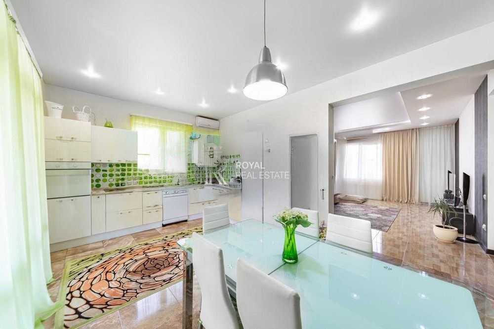 Продаж Будинок Крушинка 340 м2 Одеська траса З Ремонтом