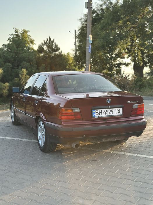 Продам BMW e36 M50B20