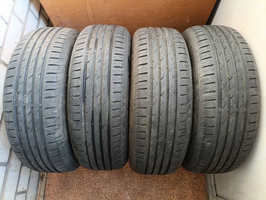 Шини літні Nexen Nblue HD Plus 215/60 R17