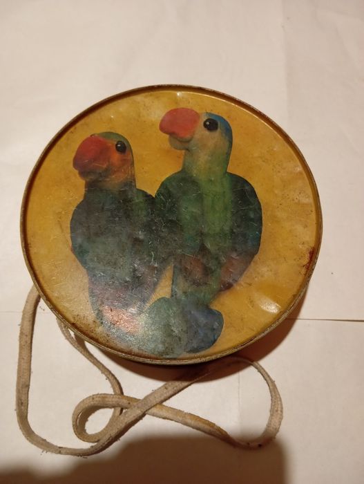 Игрушечные музыкальные инструменты. Одним лотом.