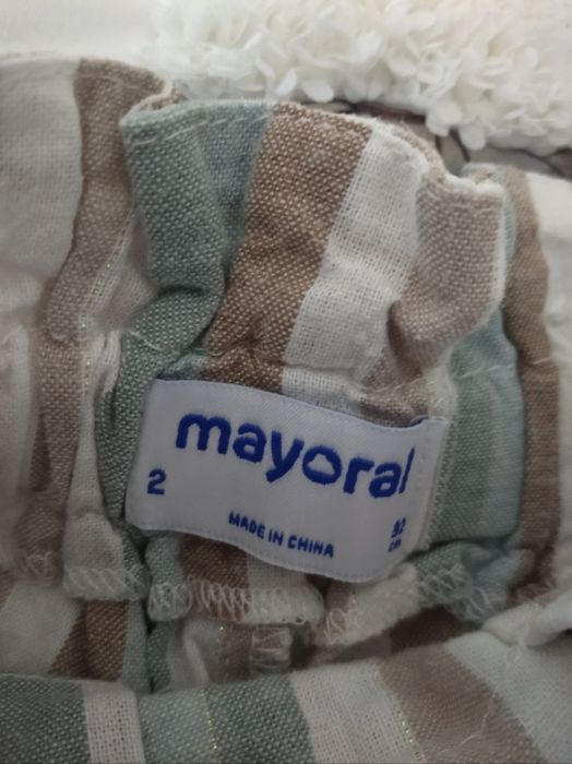 Conjunto de menina da Mayoral tamanho 2 anos