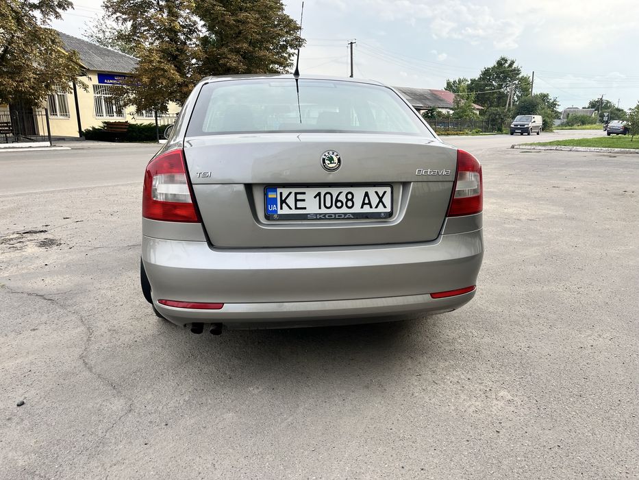 Автомобіль Шкода Октавія