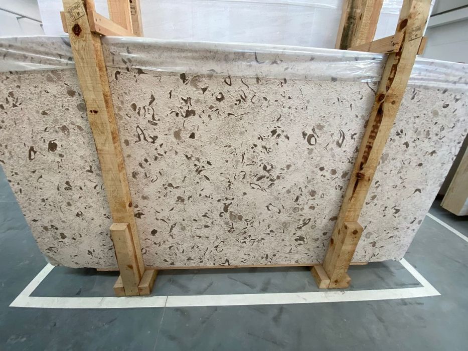 Вапняк, изделия с известняка, вироби, фасад з вапняку