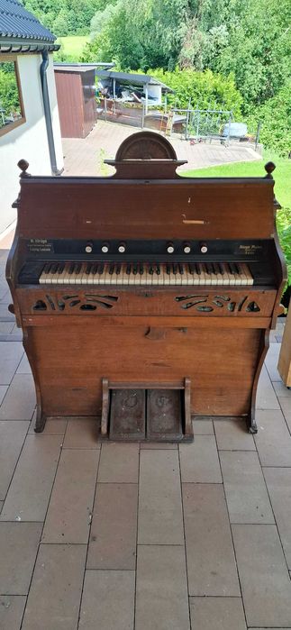 Fisharmonia organy zabytkowe sprawne