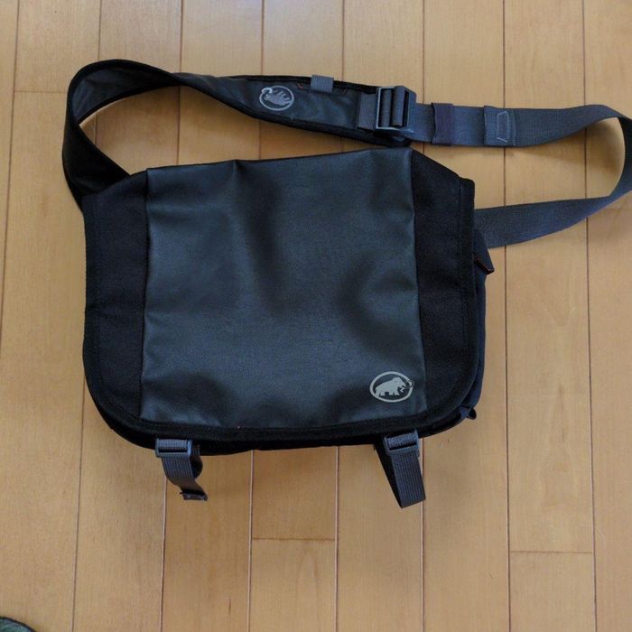 Mammut Messenger Bag / Сумка-месенджер Mammut