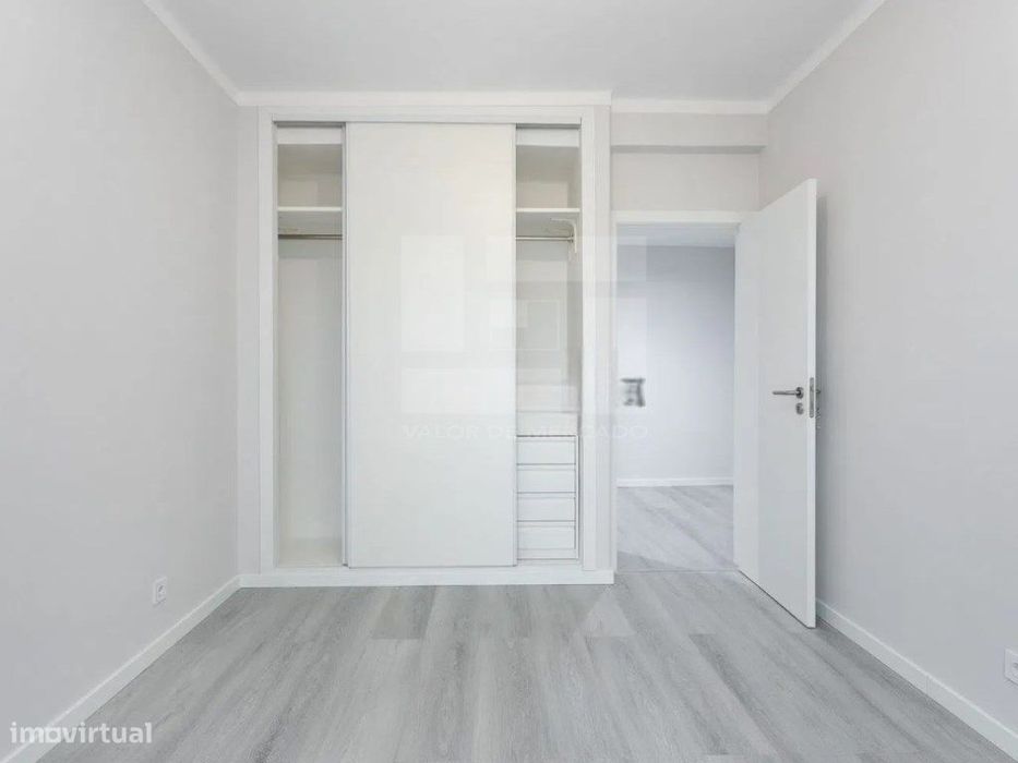 Apartamento T2 - Quarteira