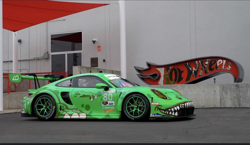 Hotwheels Porsche 911 GT3 R 992 rexy 10台 Hot Wheels Race Day – „REXY” Porsche 911 GT3 R (992) - Auta164