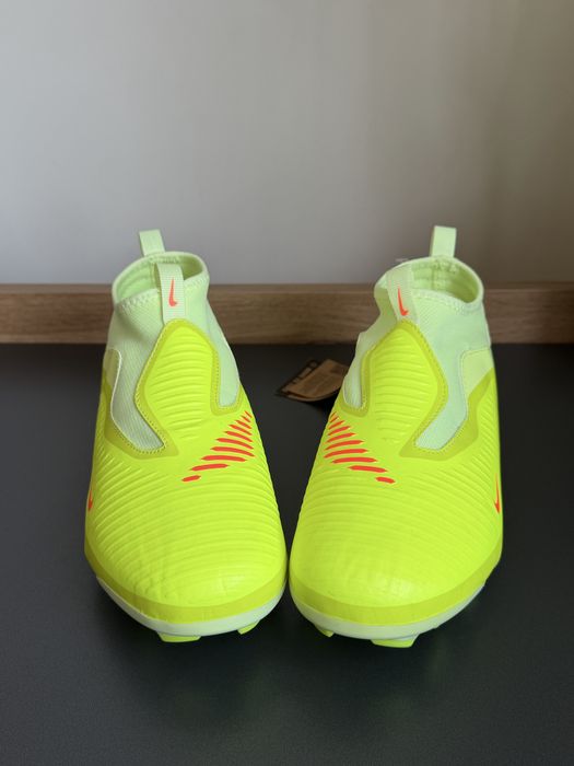 Nike Phantom 6 High оригінал бутси дитячі розмір 36 36.5 нові HQ2042-800
