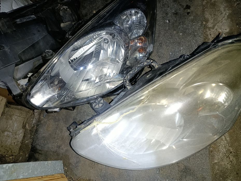 Reflektor przedni prawy lampa przód prawa Peugot partner 2013 polska