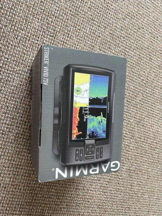 Echosonda wędkarska Garmin STRIKER Vivid 7sv 7″, bez przetwornika