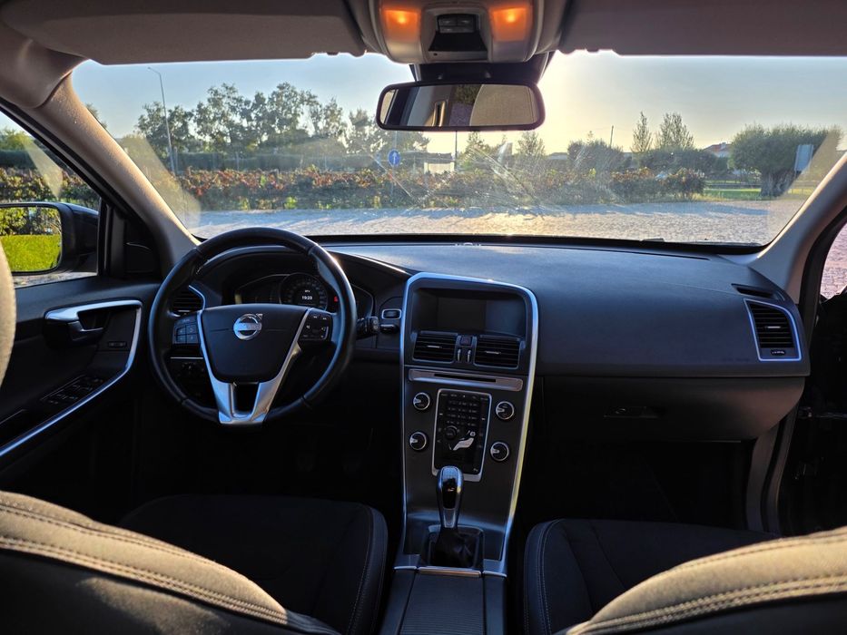 Volvo XC 60 2.0 D4 Momentum