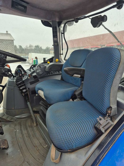 New Holland T 6010 Plus