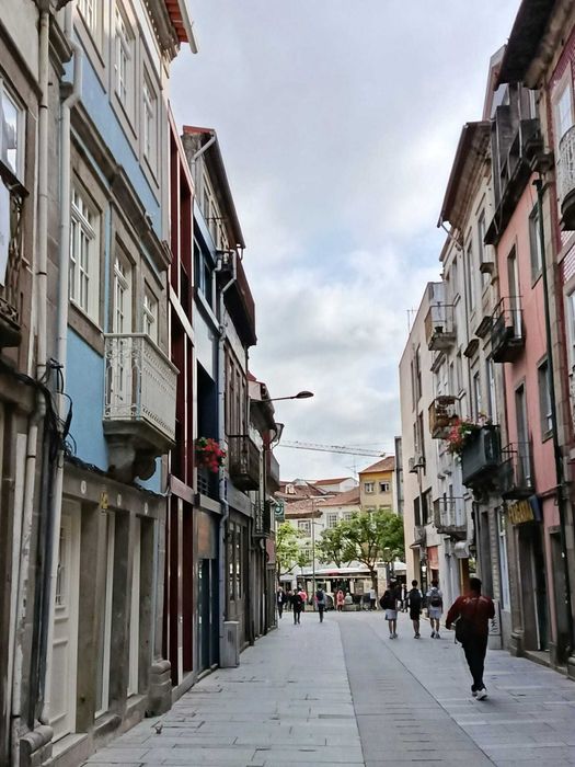 Espaço comercial na Rua de São Vicente