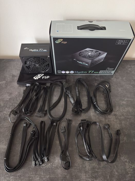 FSP/Fortron Hydro TI PRO 1000W 80 Plus Titanium ATX 3.1