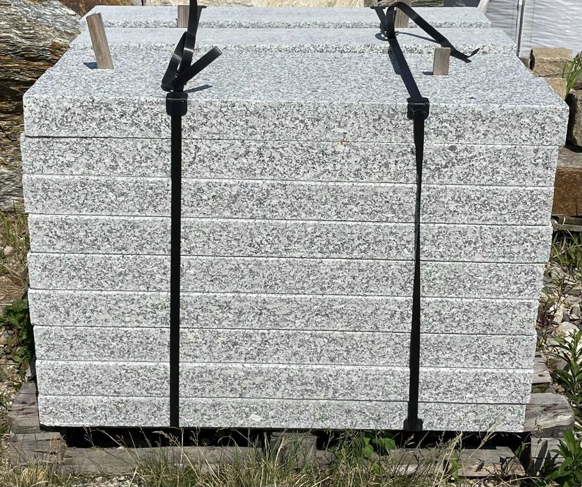 OBRZEŻE GRANITOWE 6 cm, 8 cm, 10 cm, 12 cm SCHODY GRANITOWE 3-20 cm Oporniki Obrzeża Stopnie Granit Krawężniki Krawężnik Drogowy Kostka Granitowa
