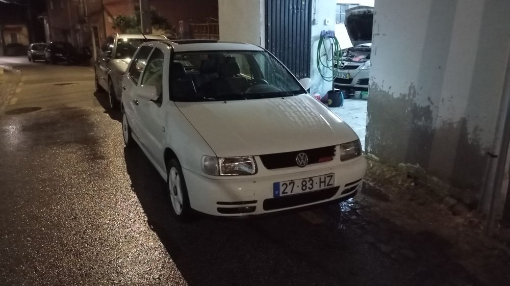 Volkswagen  polo 16 vavulas