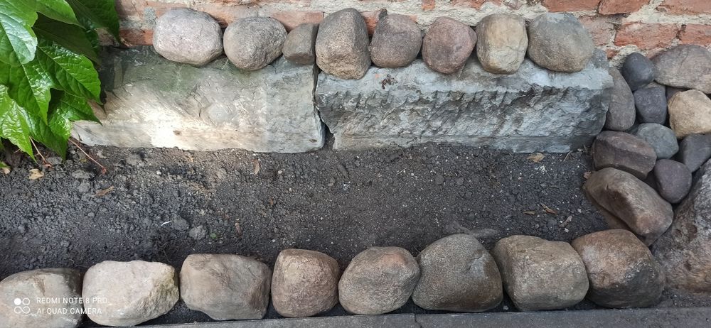 Stary Piaskowiec Antyk.