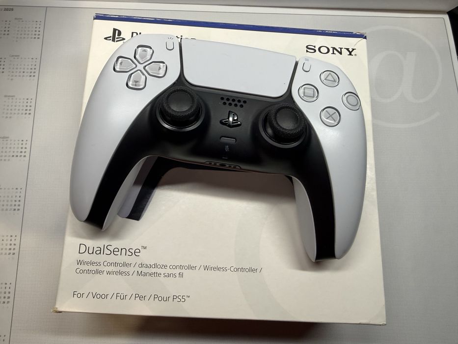 Pad PS5 konsola playstation bialy CFI-ZCT1W SONY