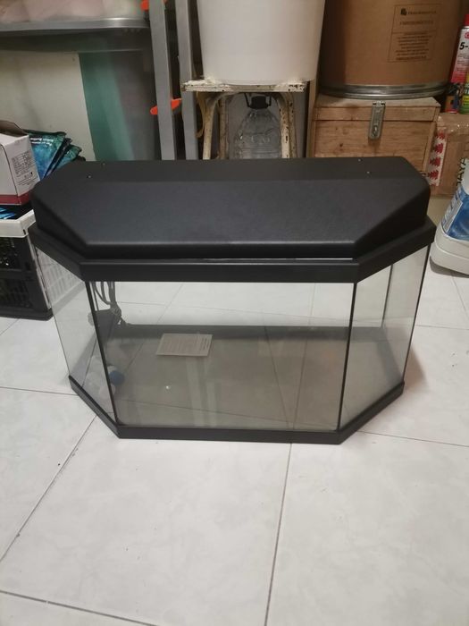 Aquário novo, nunca foi usado