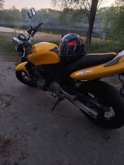 Honda hornet 600
