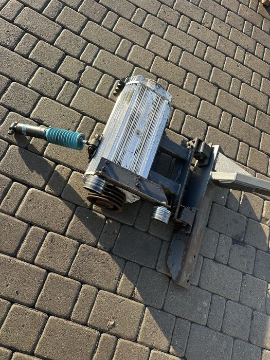 Генератор Frigoblock G24 автомобільна холодильна установка