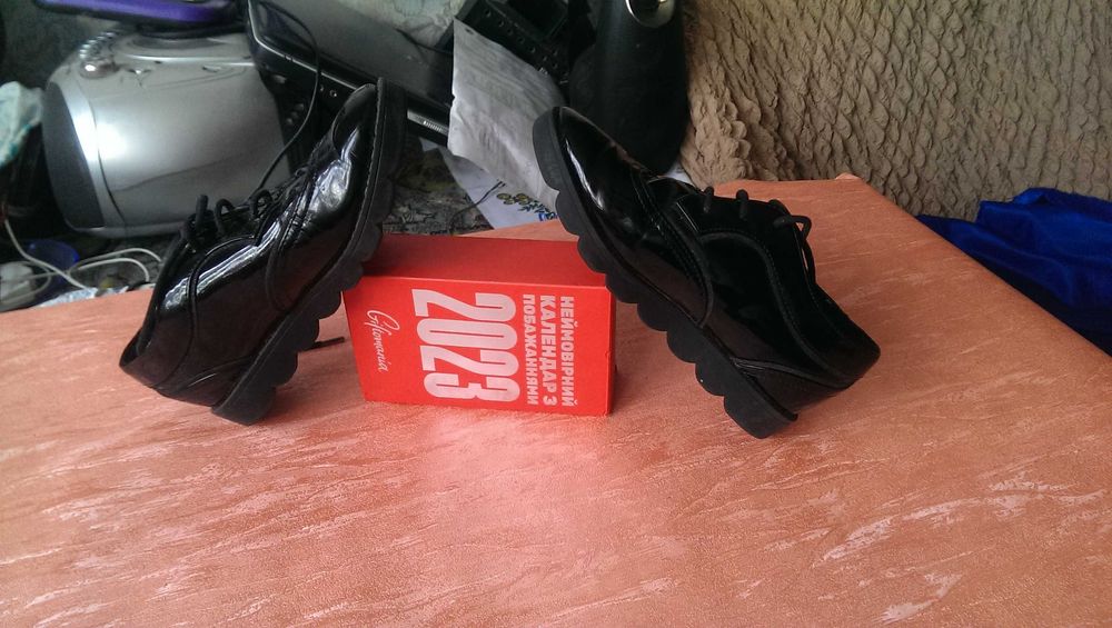 Туфельки на мальчика в прекрасном  состоянии  19 см. Tu School