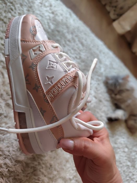 Кроссовки Louis Vuitton