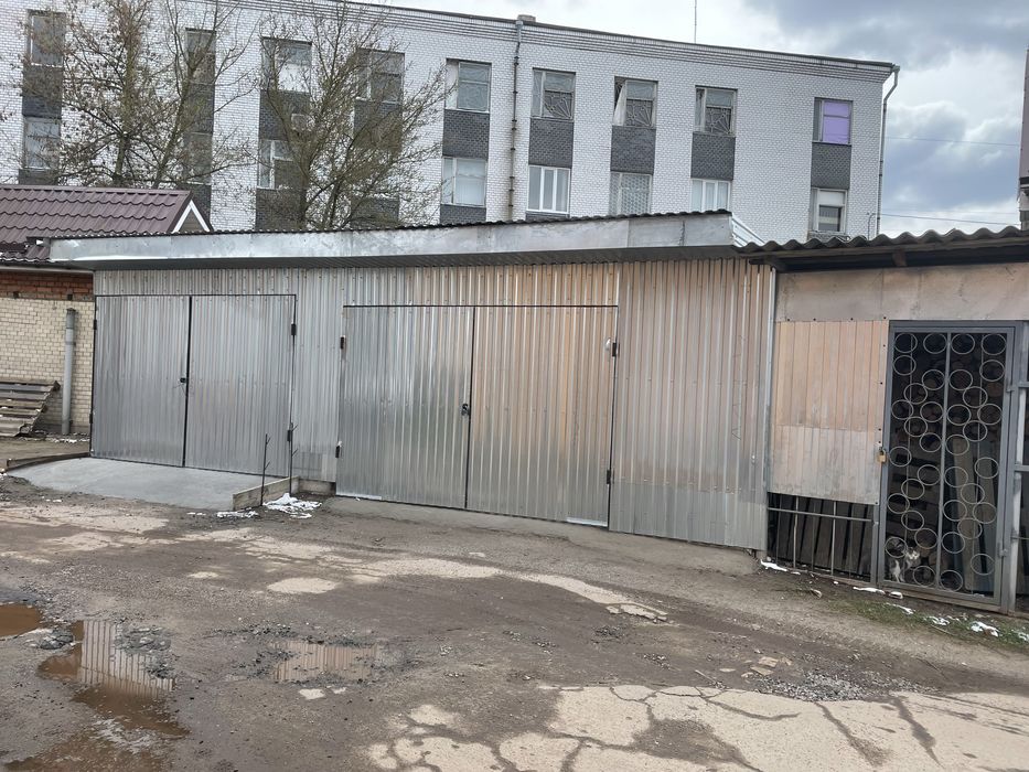 Оренда гаража в центрі міста