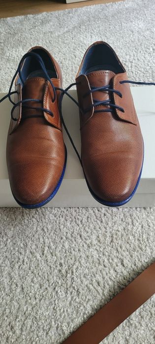 Komunijne Buty dziecięce rozm. 33