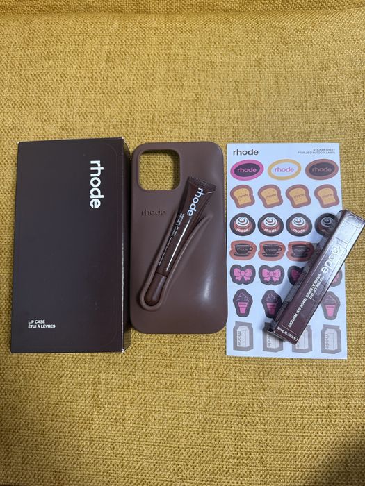 Чехол rhode на 16 pro max