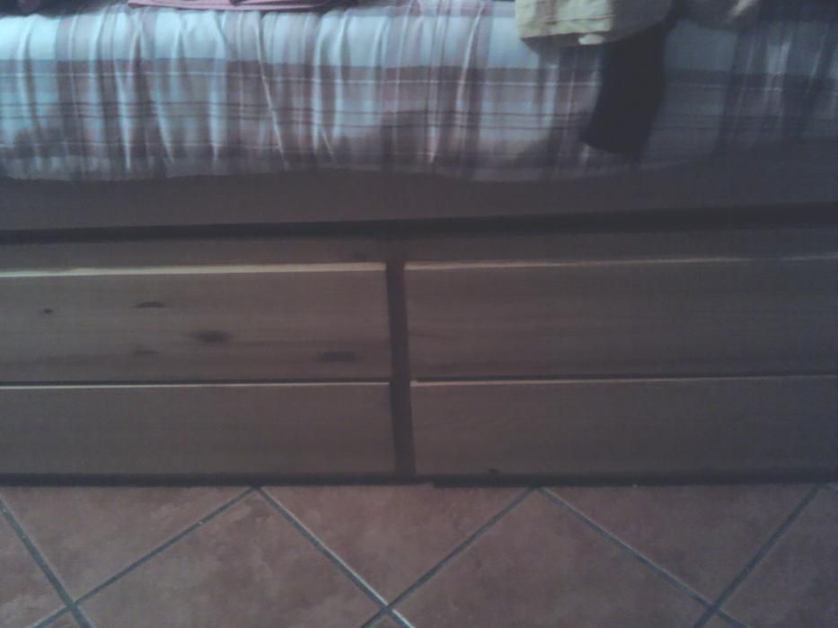 Cama dupla em madeira pinho Nova