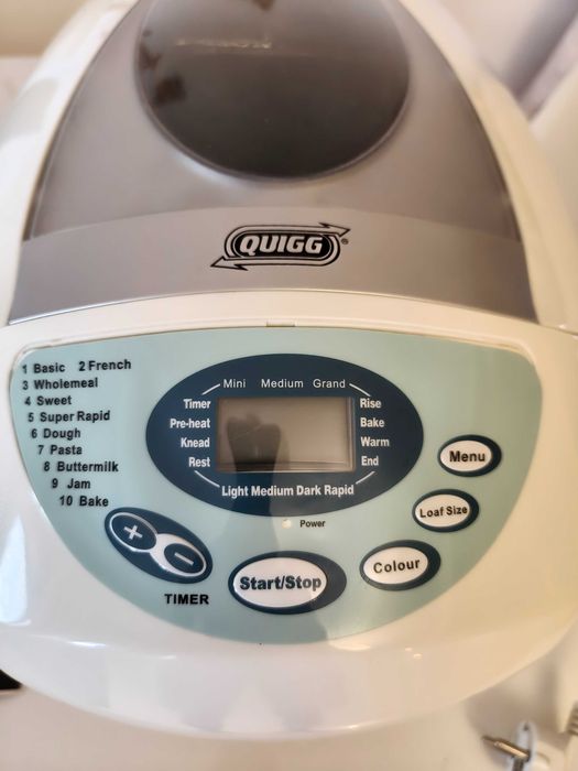 Máquina de Fazer Pão Quigg MD 12830 (Completa + Manual)