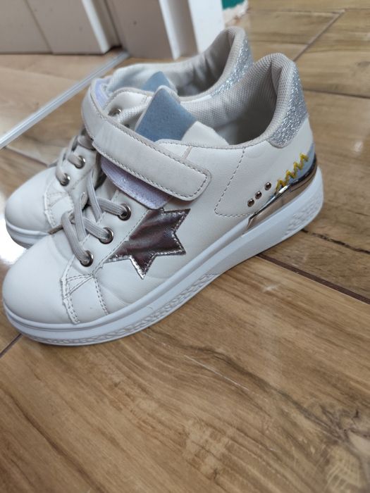 Buty dziewczęce 34
