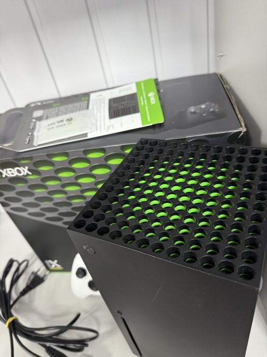 Ігрова приставка Xbox Series X  1TB (1882)